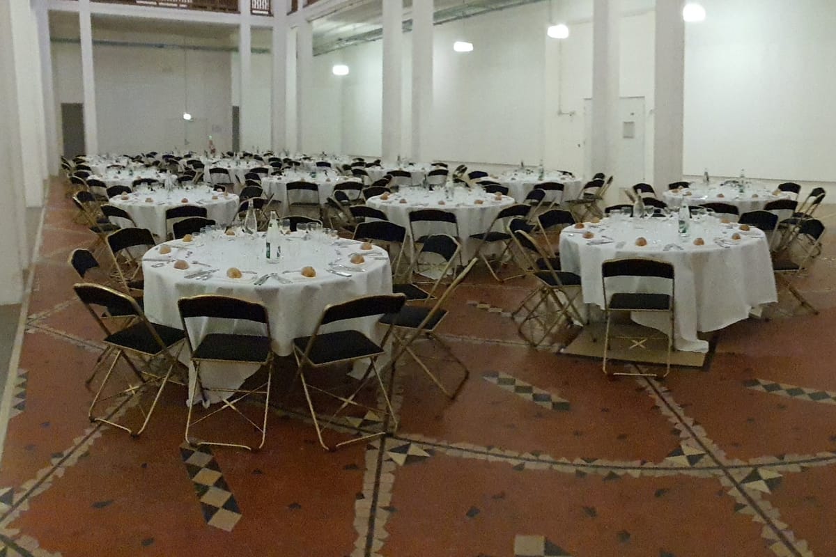 Repas assis – supprimez les sources de contamination sur la table